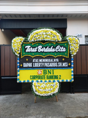 Papan Bunga Duka di Ganjaresik
